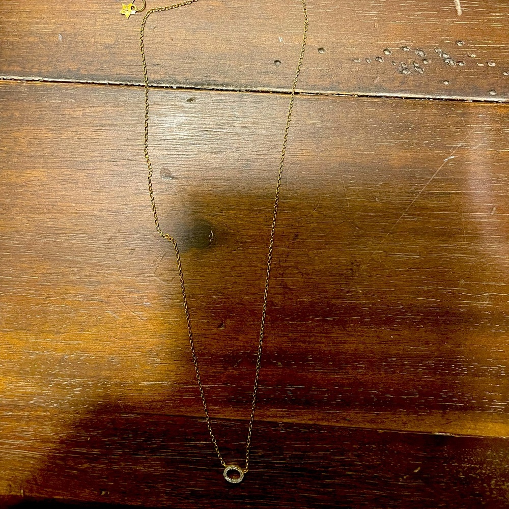 Diamond circle pendant necklace